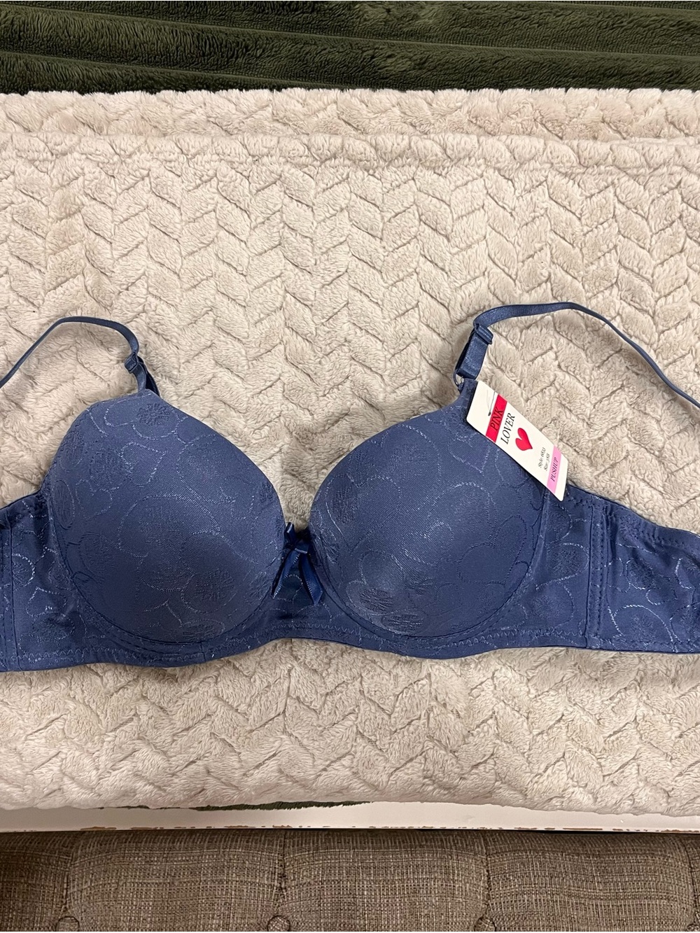 Pink Clover Navy Blue Floral Underwire Bra